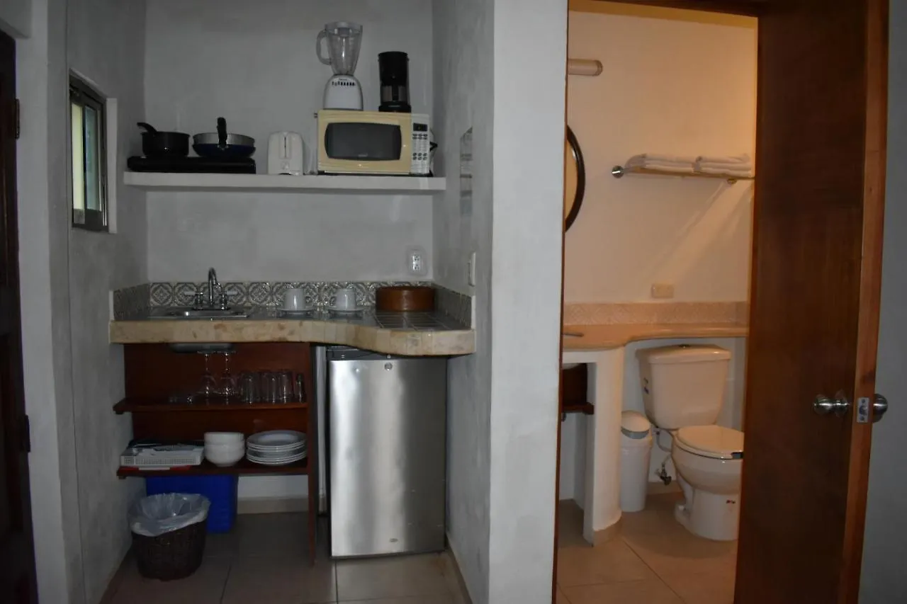 Hotel Kinkaa פלאייה דל כרמן