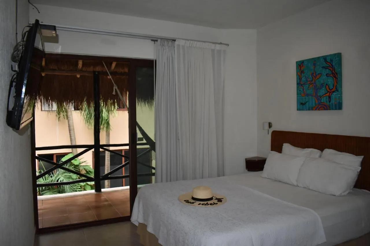 ****  Hotel Kinkaa פלאייה דל כרמן מקסיקו